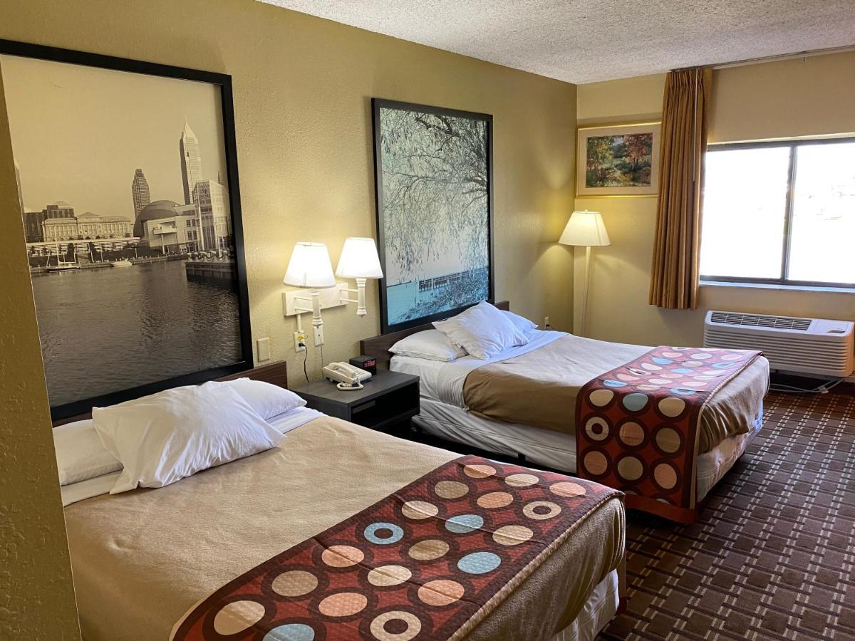 Hotel Super 8 By Wyndham Port Clinton Exteriér fotografie